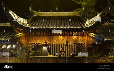 Die Pagode von Jingdezhen: Ein Meisterwerk der Architektur und spiritueller Zuflucht!