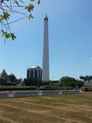  Der Tugu Pahlawan: Ein imposantes Symbol der indonesischen Unabhängigkeit in Surabaya!